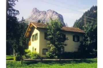 Šveice Chata Kandersteg, Eksterjers